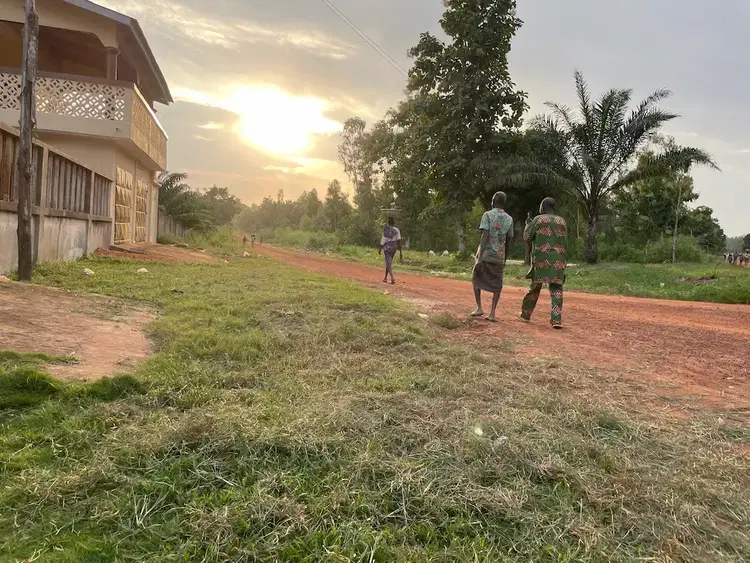 Walking Towards a Brighter Future: Connecting Villages to Opportunity 🌅💻